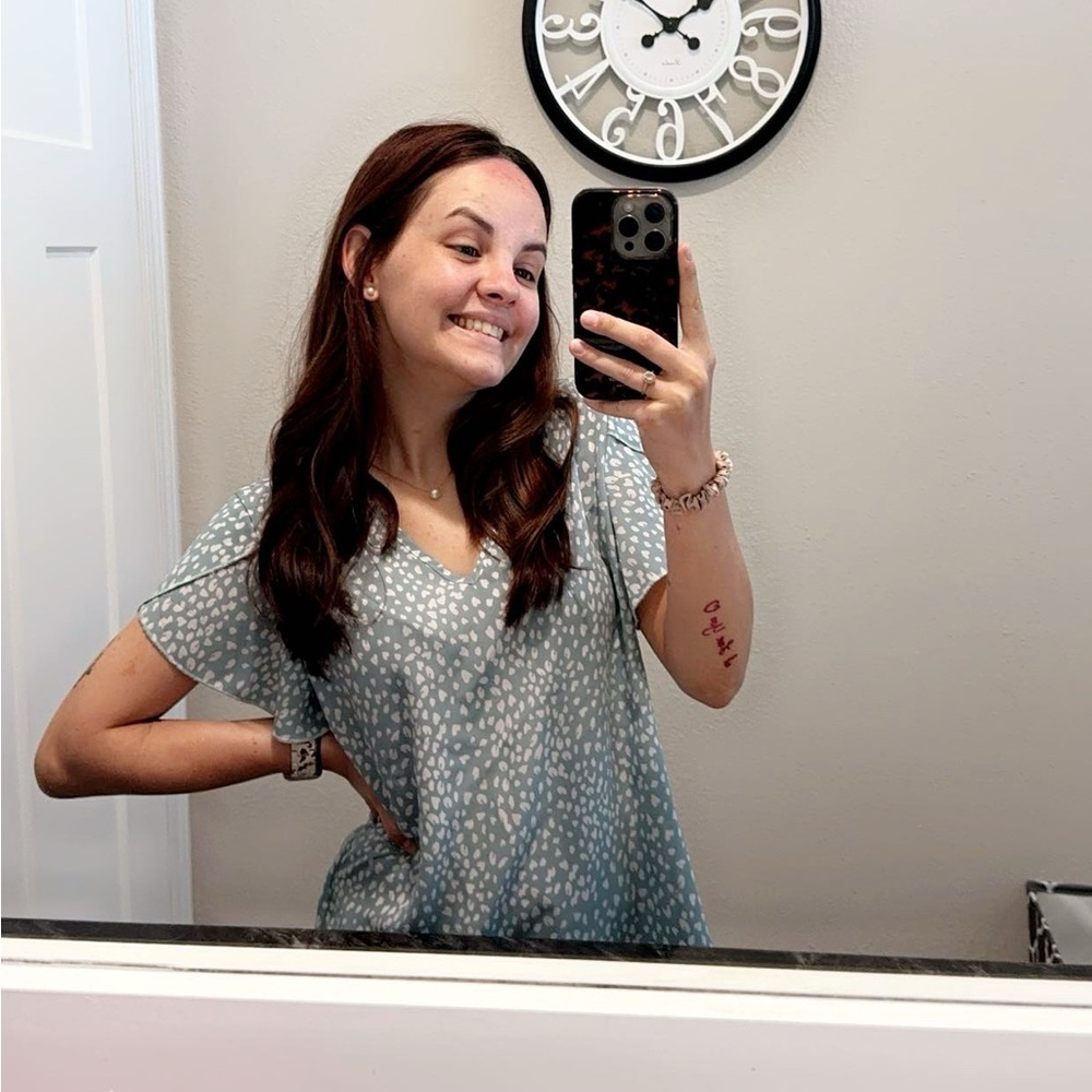 Meet your Posher, Chloe
